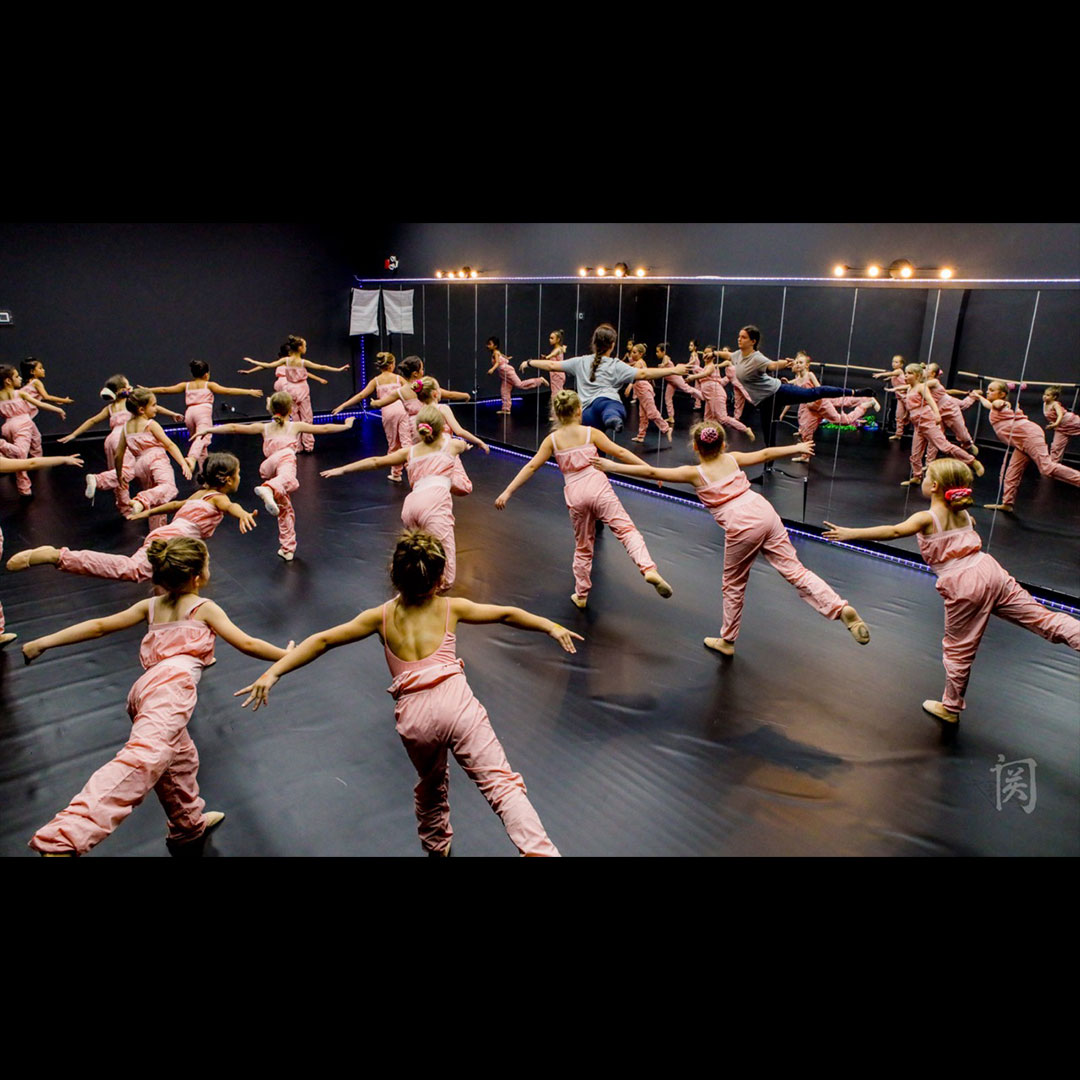 BLACK_studioclass1