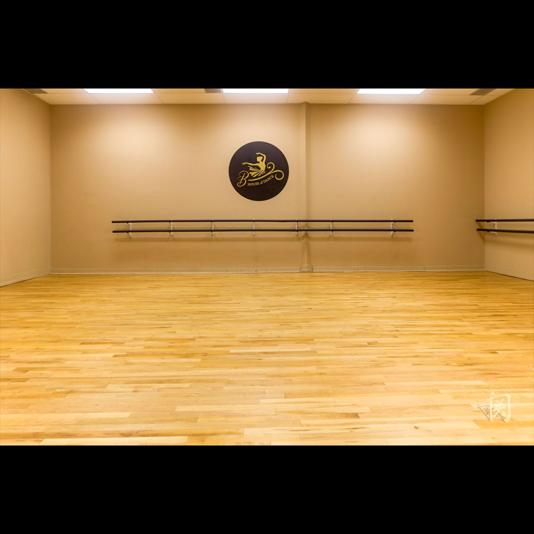 BeigeRoom1