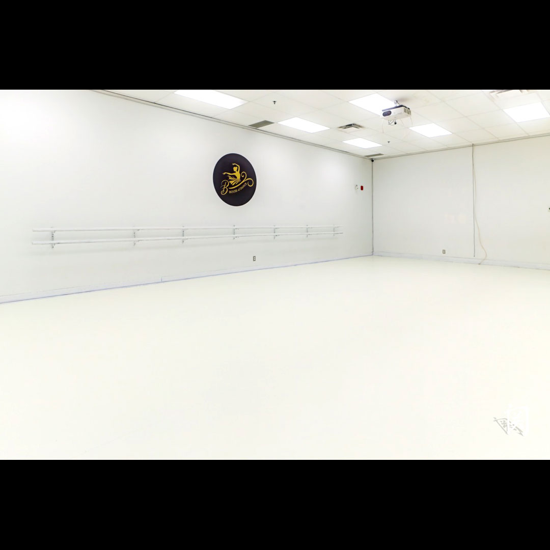 11 X 6 m | 36’1”X 19’8”